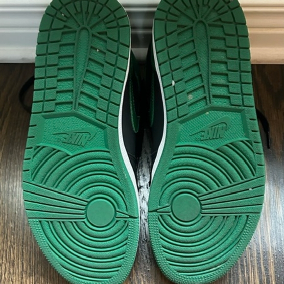 Jordan 1 retro - Picture 3 of 4